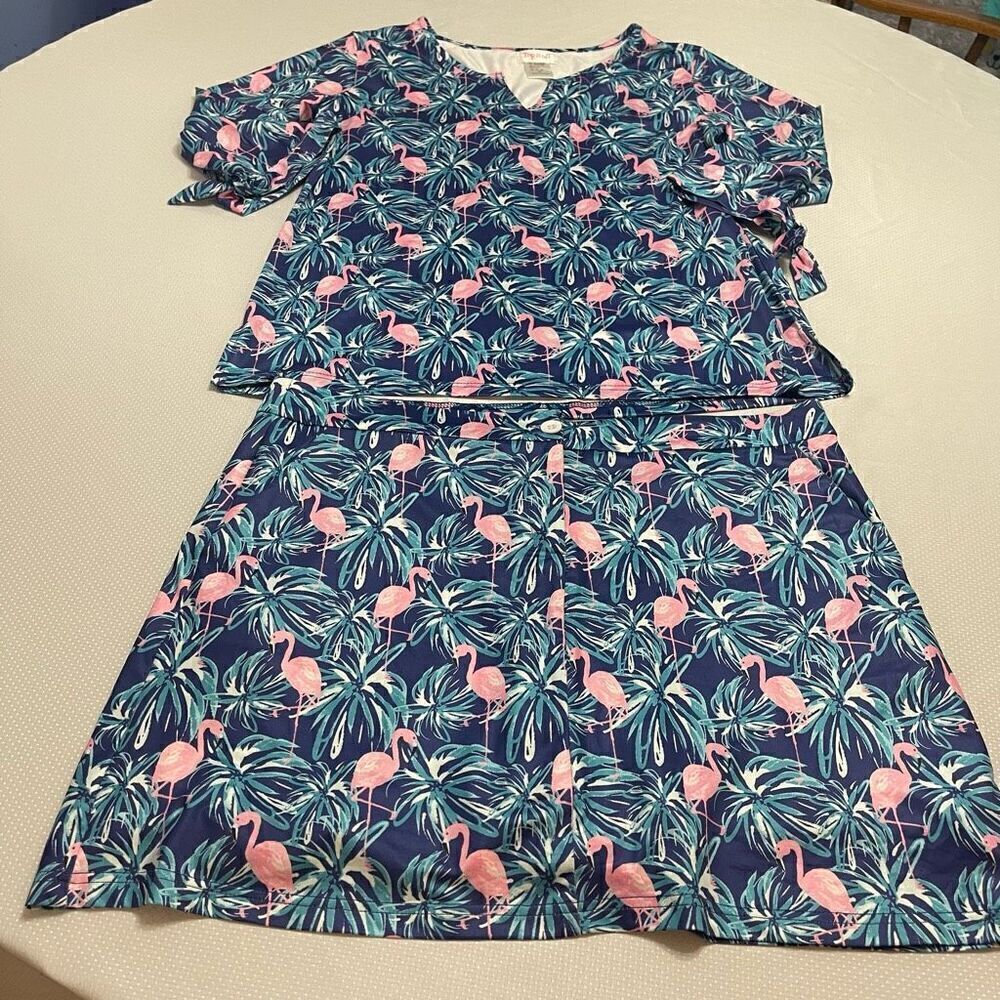 Top It Off Flamingo White Blue Floral Skort Skirt Set Size Medium Top XL Bottom